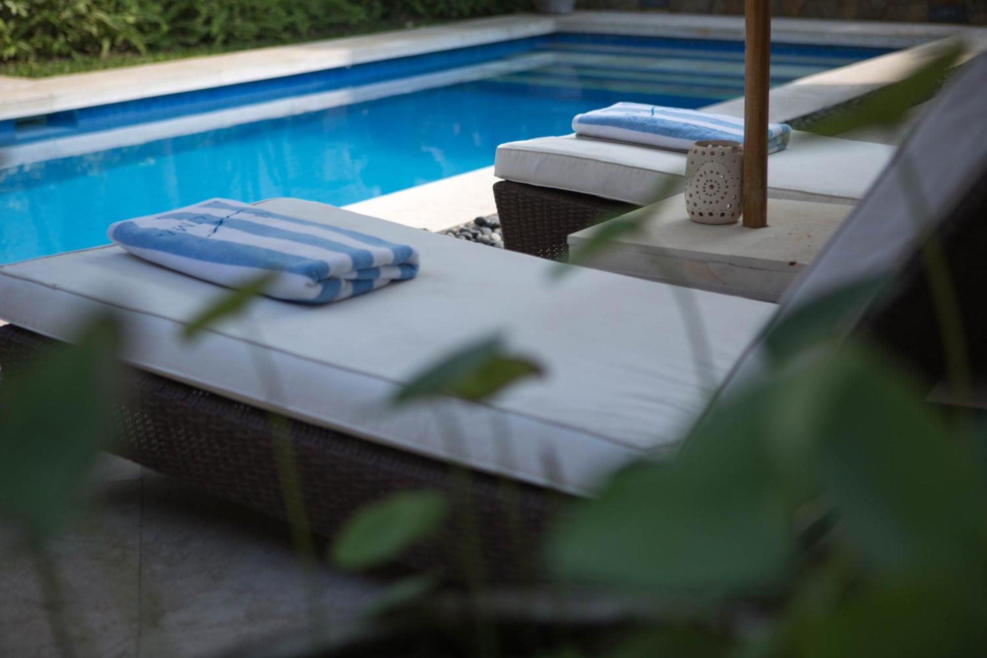 Villa Alu Lima Seminyak  Exterior photo